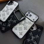 قاب گوشی ایفون ۱۷ Lv دیاموند   c4766 - تصویر 2
