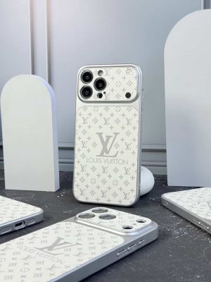 قاب گوشی لویی ویتون لنز سفید C2258 | قاب LV سفید لنزدار - تصویر 2
