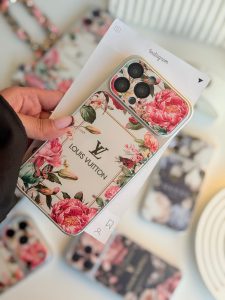 قاب گوشی لاکچری گاردن C2324 - تصویر 3