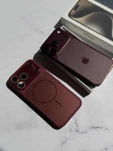 تبدیل به آیفون ۱۸ قاب PVD Burgundy با مگ سیف  (کدC2314) - Image 2