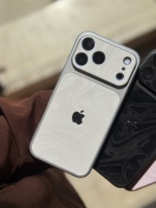 قاب گوشی ماربل لنز مخملی C2321 - تصویر 2